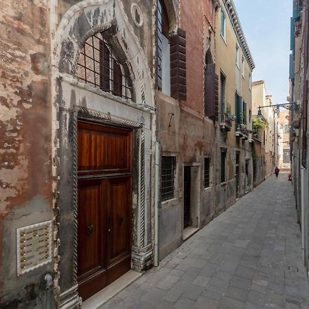 Palazzo Dolfin - Piazza San Marco Lovely Apartment Veneza Exterior foto