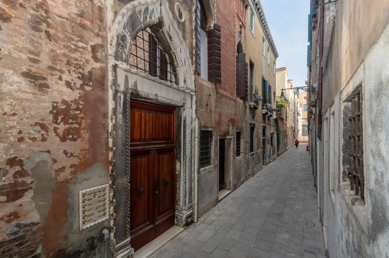 Palazzo Dolfin - Piazza San Marco Lovely Apartment Veneza Exterior foto
